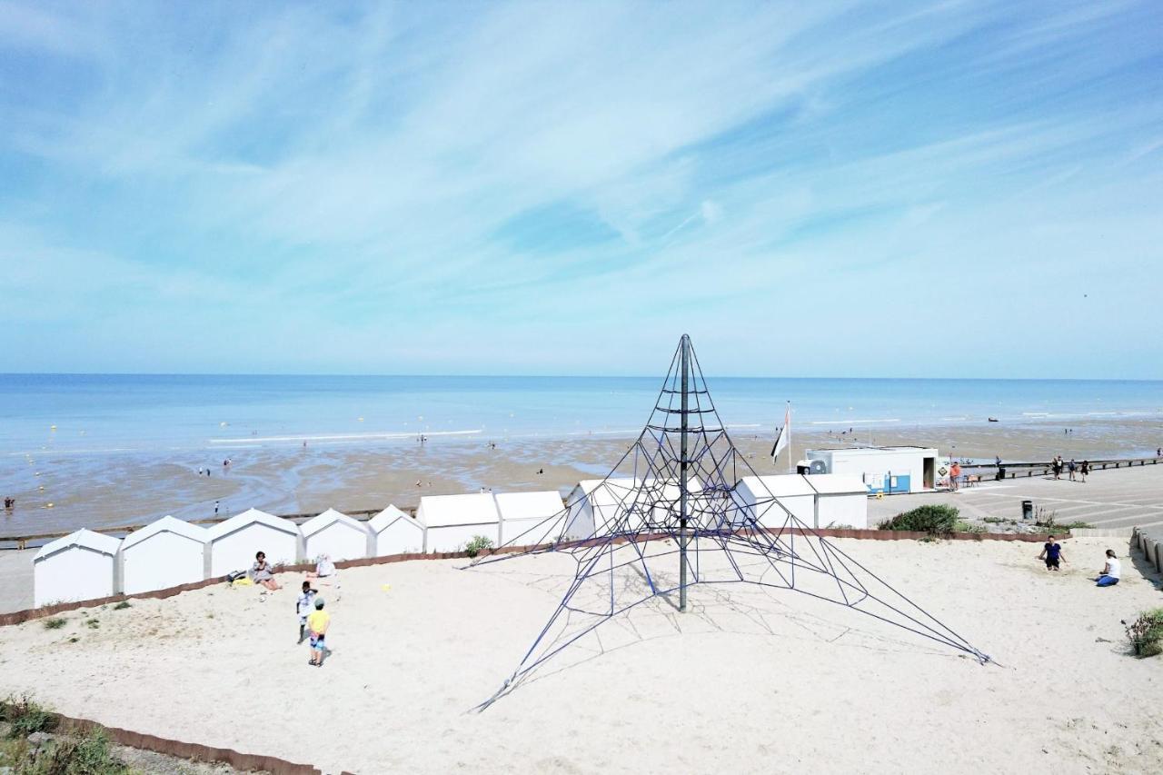 Ac34 - La Plage A Pied Woignarue 외부 사진